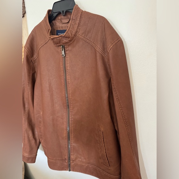 NWOT Roundtree & Yorke Faux Leather Jacket - Size Medium - Picture 3 of 6